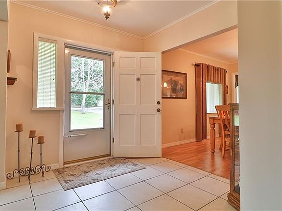 4th image of 4409 Loma Vista Dr