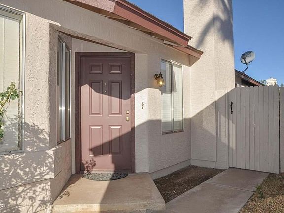 3rd image of 8514 W Port Royale Ln