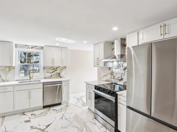 101 Souhegan Street, Milford, NH 03055