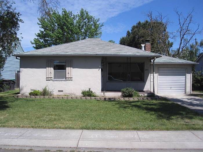 1st image of 2051 W South Tuxedo Ave