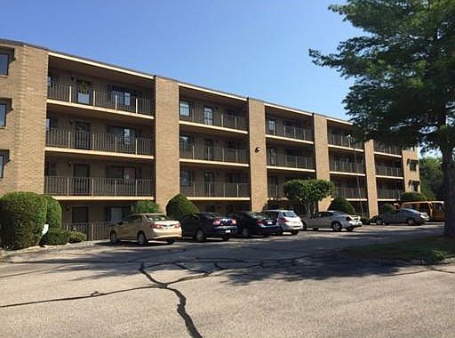2nd image of 650 E Greenwich Ave APT 2-209
