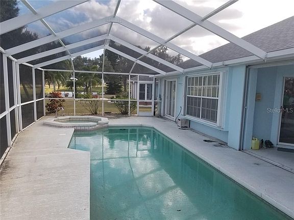 3rd image of 2117 Sterling Glen Ct