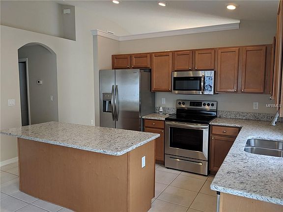4th image of 13941 Chalk Hill Pl