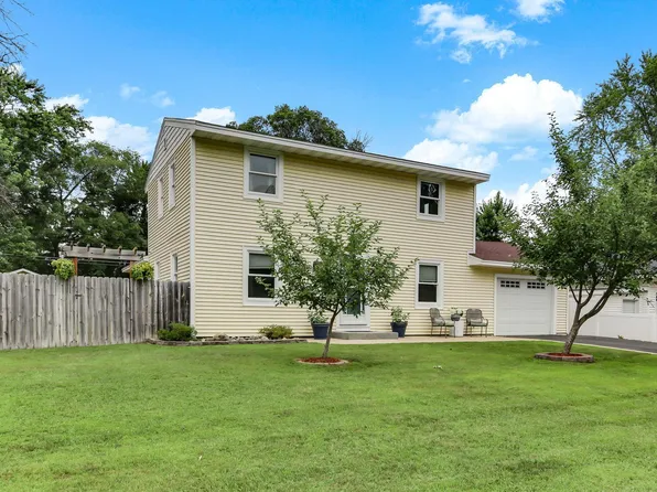 10672 Terrace Rd NE, Blaine, MN 55434