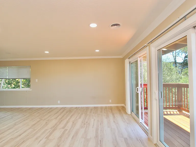 26 Circle Dr #B — Photo 6