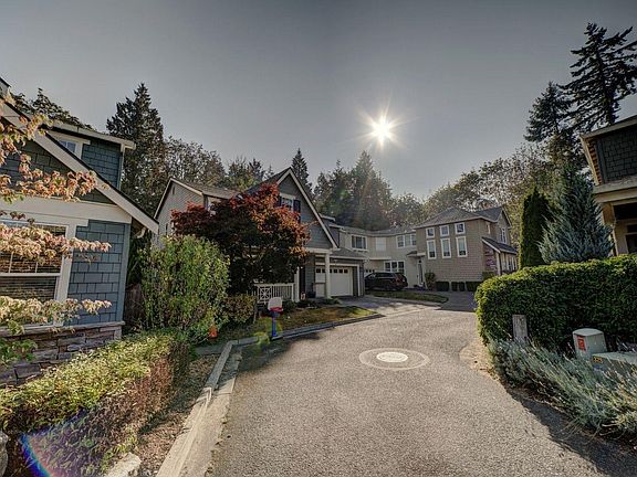 3rd image of 15373 129th Ave NE