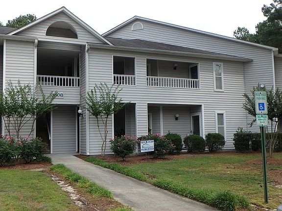 5th image of 3308 D Mulberry Ln