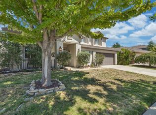 27 Raleigh Ct, Roseville, CA 95678
