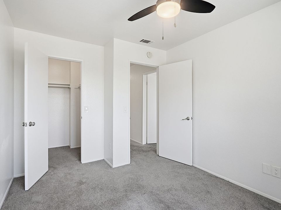 Walk in Closet in guest bedroom