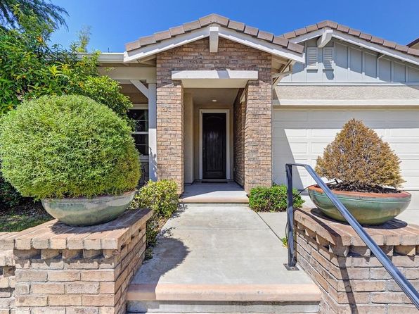 807 Calico Dr, Rocklin, CA 95765