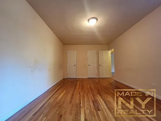 Rented by Made In NY Realty | media 20