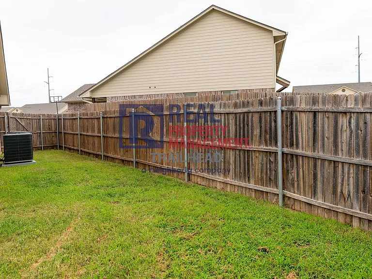 905 Dart Court — Photo 20