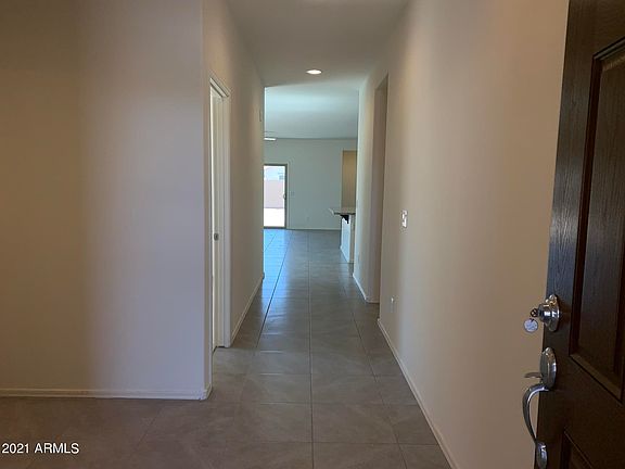 2nd image of 1669 E Jardin Pl
