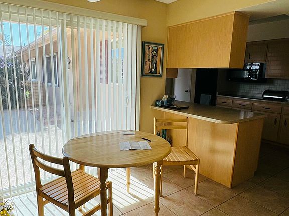 3rd image of 10437 W SARATOGA Circle