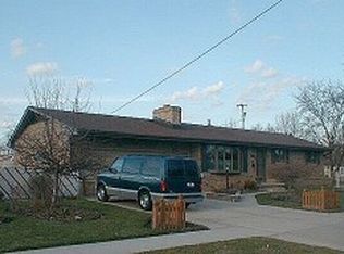 1907 Tackle St, Essexville, MI
