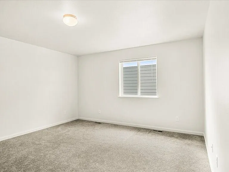 1552 Danny Pl — Photo 8
