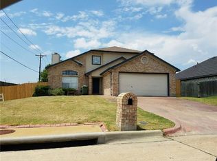 6414 Brookglen Dr, Arlington, TX 76018