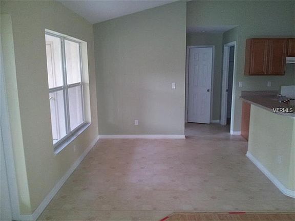 5th image of 2582 Alesio Ave