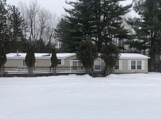 4650 Club Rd, Indian River, MI 49749