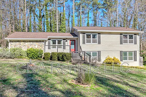 3290 Forest Creek Dr SW Photo 1