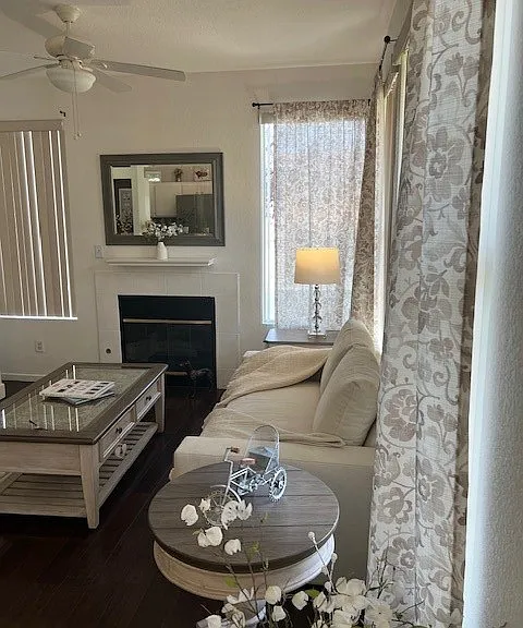 251 S Green Valley Pkwy #5411 — Photo 5