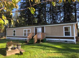 528 N 13th St, Lyons, OR 97358