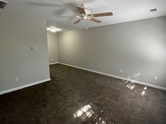 5th image of 2824 Ryan Cir APT 4