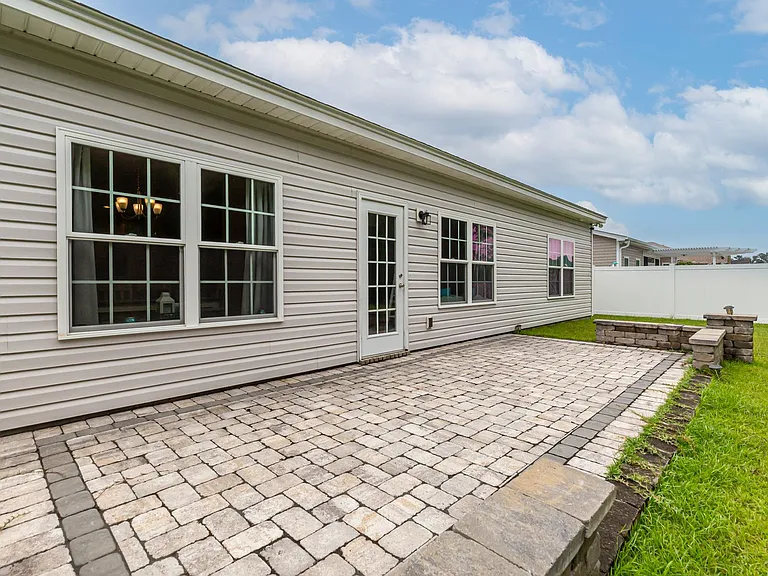 840 Windsor Rose Dr — Photo 28