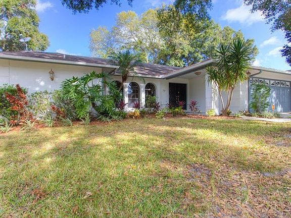 2nd image of 2608 Archmont Ct