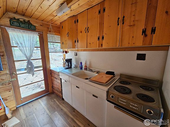 4th image of 318 Mattapony Way
