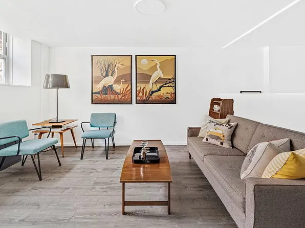 400 E 17th St APT 103, Brooklyn, NY 11226