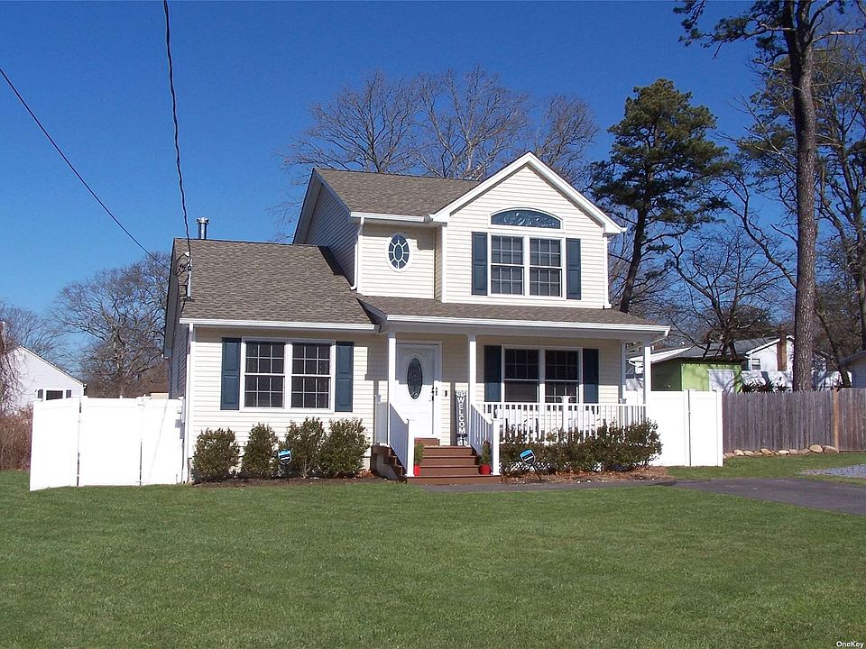7 Bellaire Avenue, Selden, NY 11784 Zillow