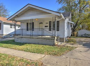 1902 N Monroe St, Decatur, IL 62526