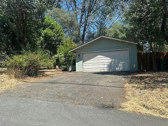 2nd image of 1205 Shasta Way