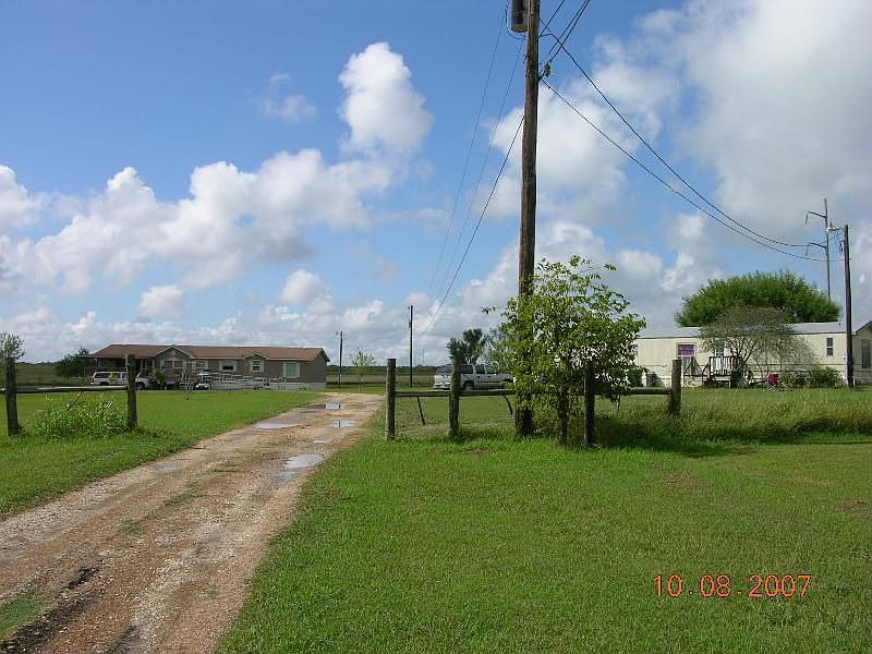 1st image of 901 Watson Ln W
