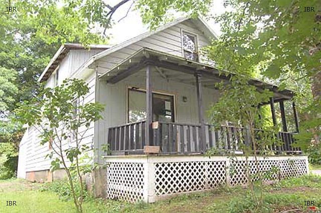 1st image of 302 N Parkway St
