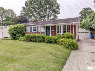 64 Archer Ave, Springfield, IL 62704