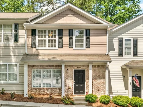 4002 Steeplechase Dr, Alpharetta, GA 30004