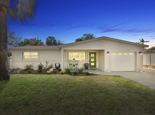 3528 NE Jeannette Dr, Jensen Beach, FL 34957