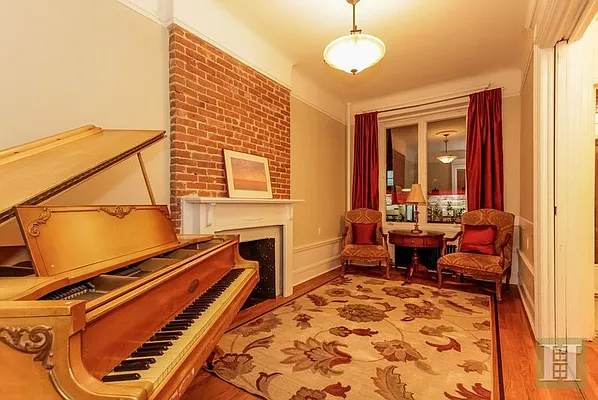 Rented by Halstead Real Estate | media 5