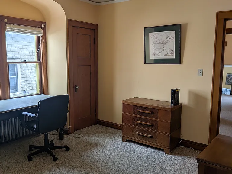 3336 N Dousman St — Photo 12
