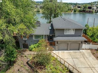 5557 River St, West Linn, OR 97068