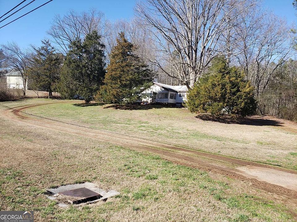 1st image of 723 Old Peachtree Rd