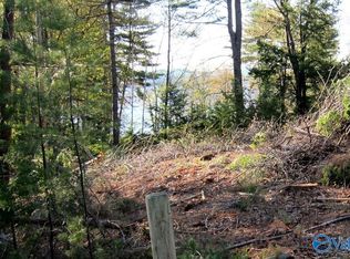 328 W Water St, Courtland, AL 35618