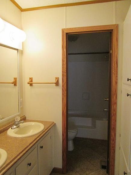 2nd image of 26381 Dakota Ln
