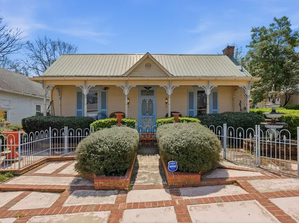 315 E 12th St, Columbia, TN 38401