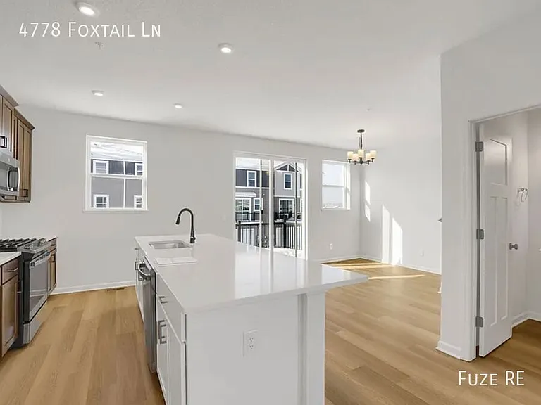 4778 Foxtail Ln — Photo 8