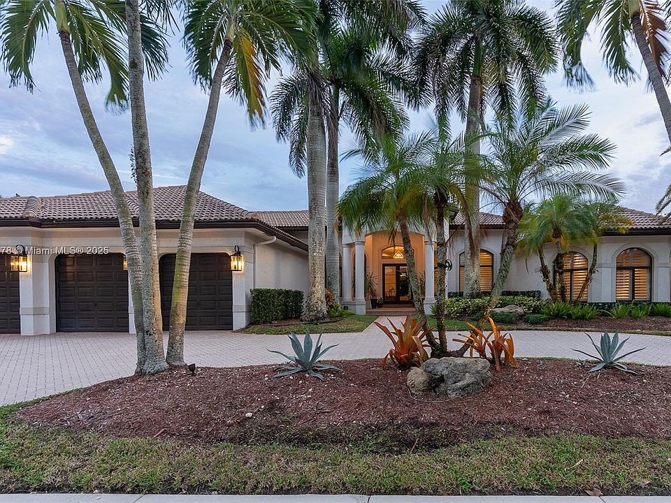1st image of 2546 Sanctuary Dr