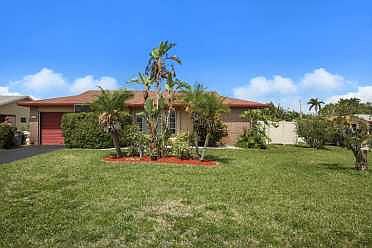 Home For Sale In Westwood