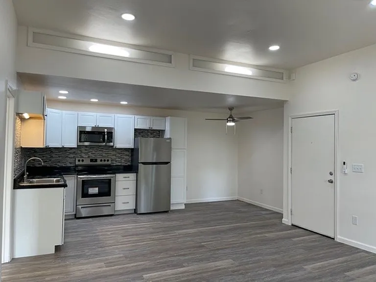 University Park Apartments near Cornell University — Photo 208